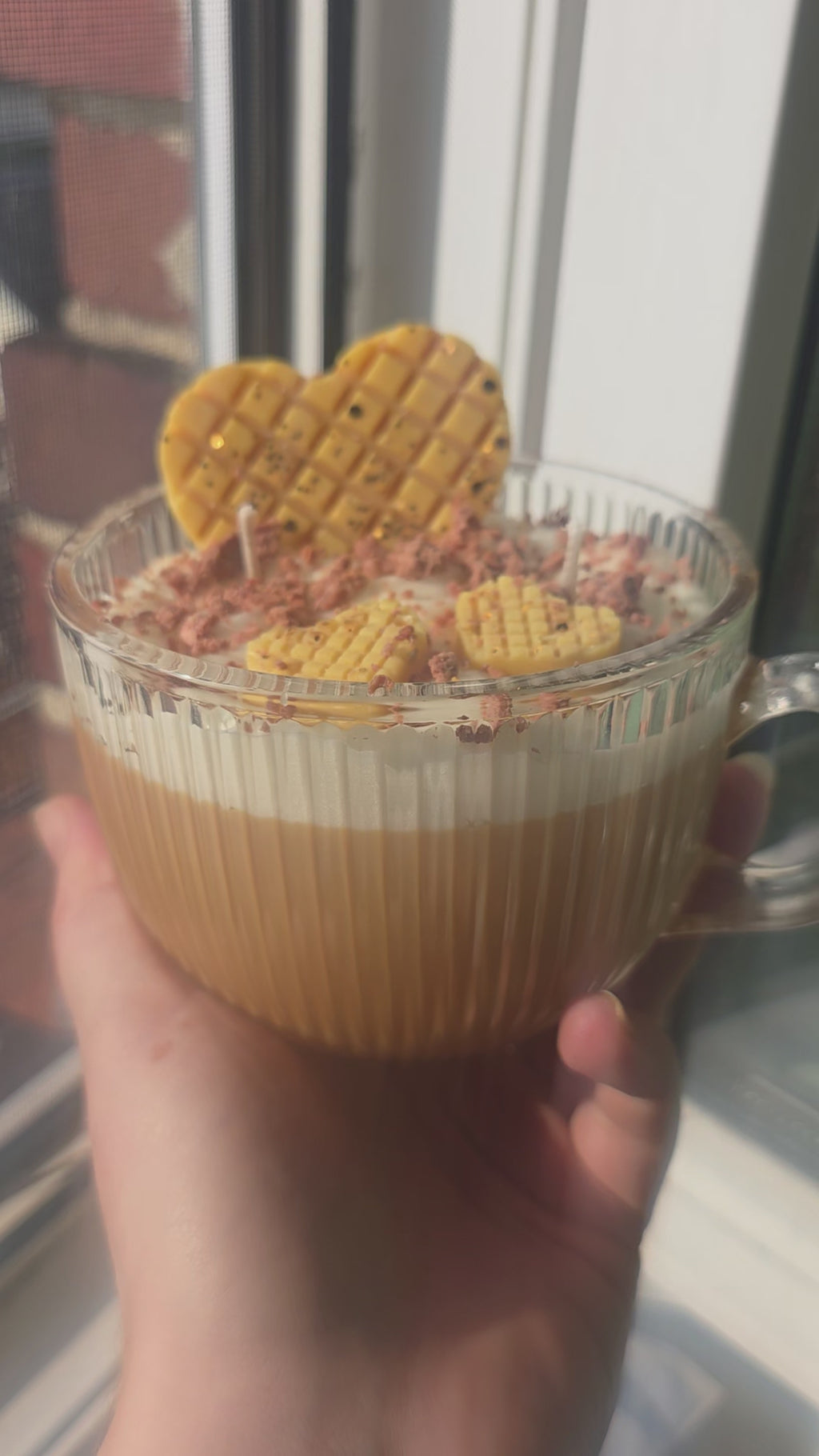 Kaffeeklatsch mit Oma – XXL-Teetassenkerze aus Sojawachs