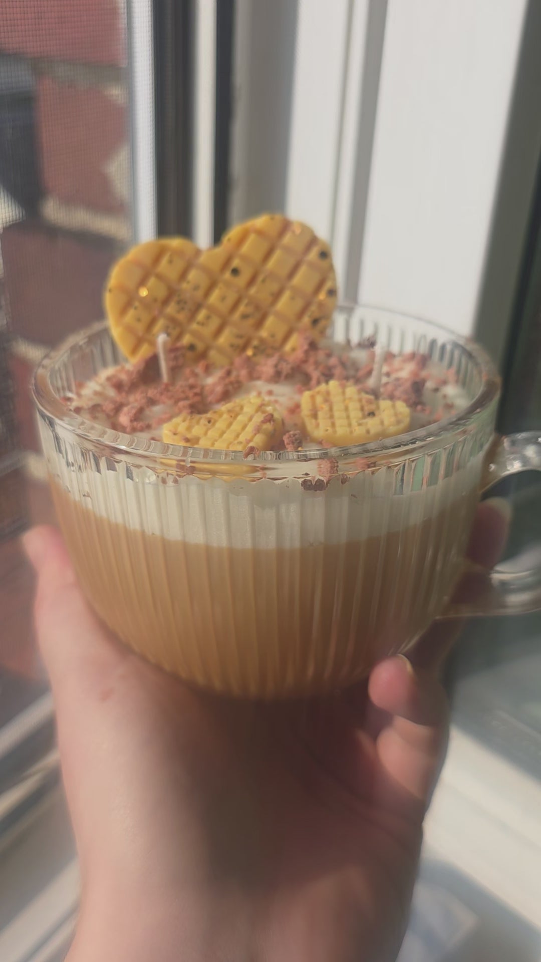 Kaffeeklatsch mit Oma – XXL-Teetassenkerze aus Sojawachs