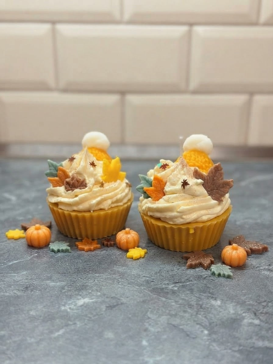 Kleine Herbstwärme Cupcakekerze - Wärme und Geborgenheit für dein Zuhause
